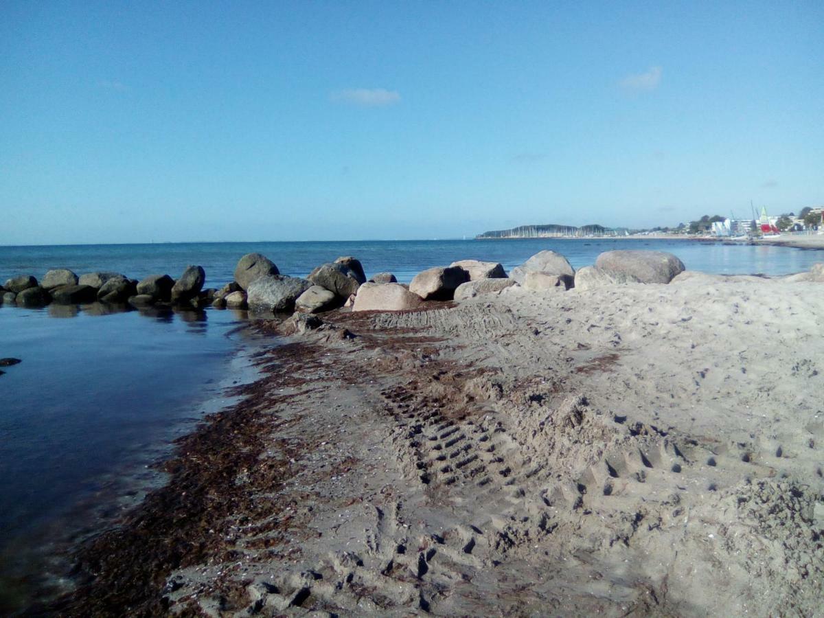 Wohnung Sonnenschein Inkl Strandkorb Vom 01 05-01 10 Grömitz Eksteriør bilde